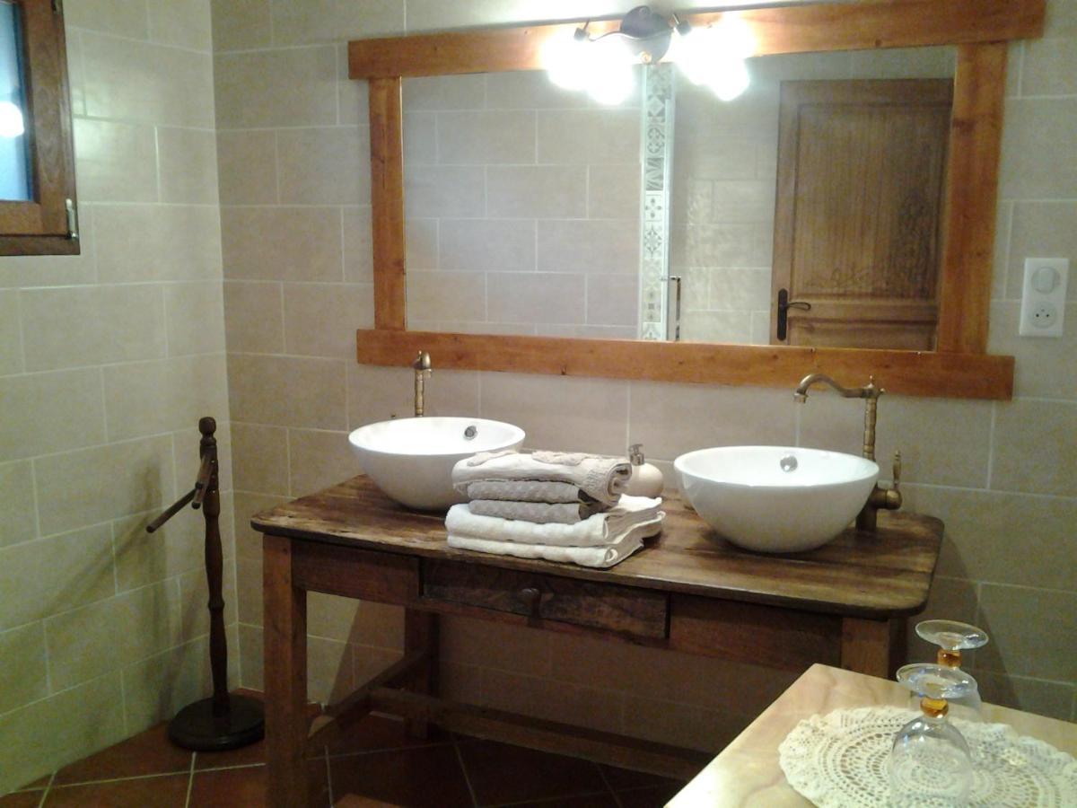 Le Martinou Bed & Breakfast Le Cayrol Екстериор снимка