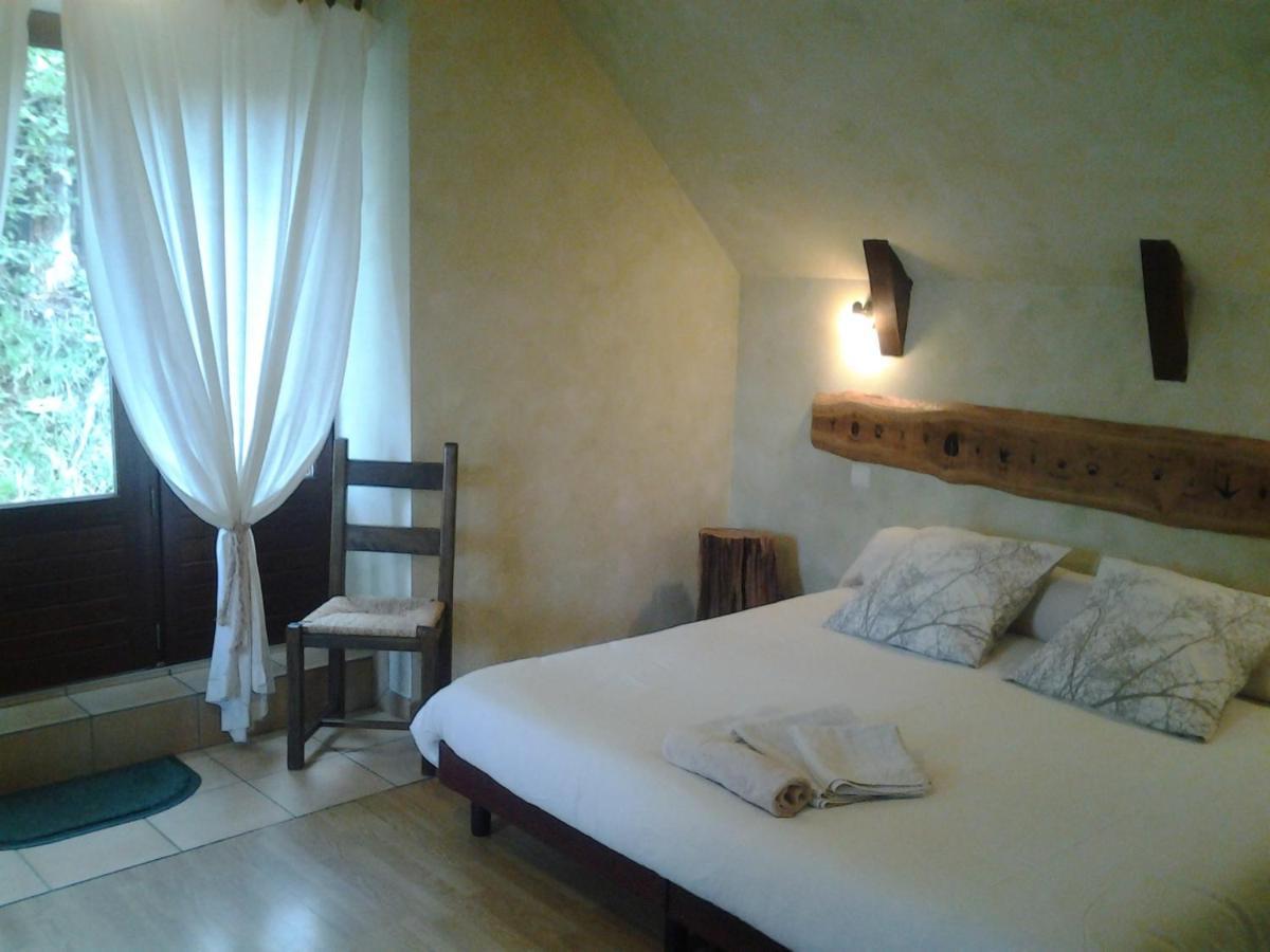 Le Martinou Bed & Breakfast Le Cayrol Екстериор снимка