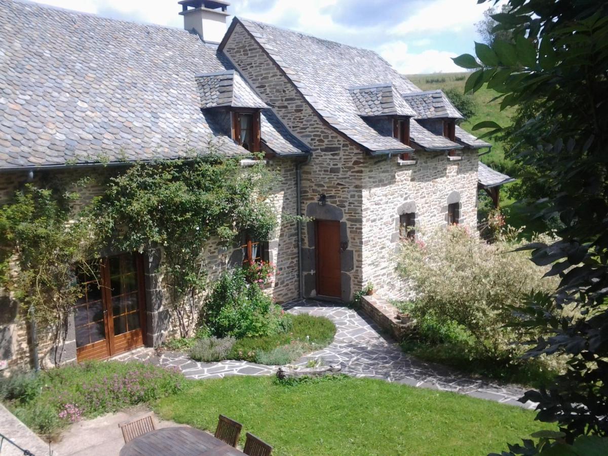 Le Martinou Bed & Breakfast Le Cayrol Екстериор снимка